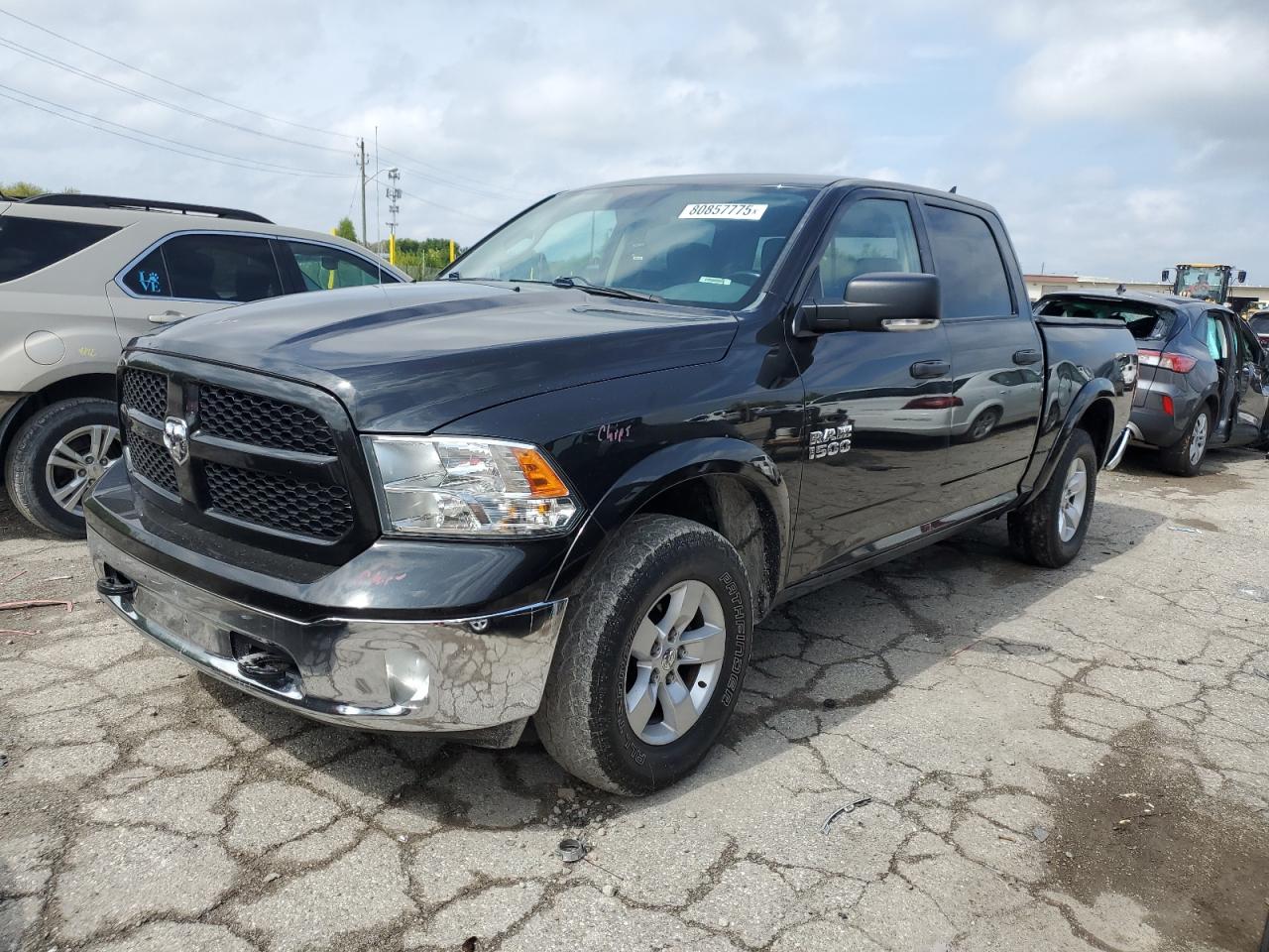 RAM 1500 SLT 2015
