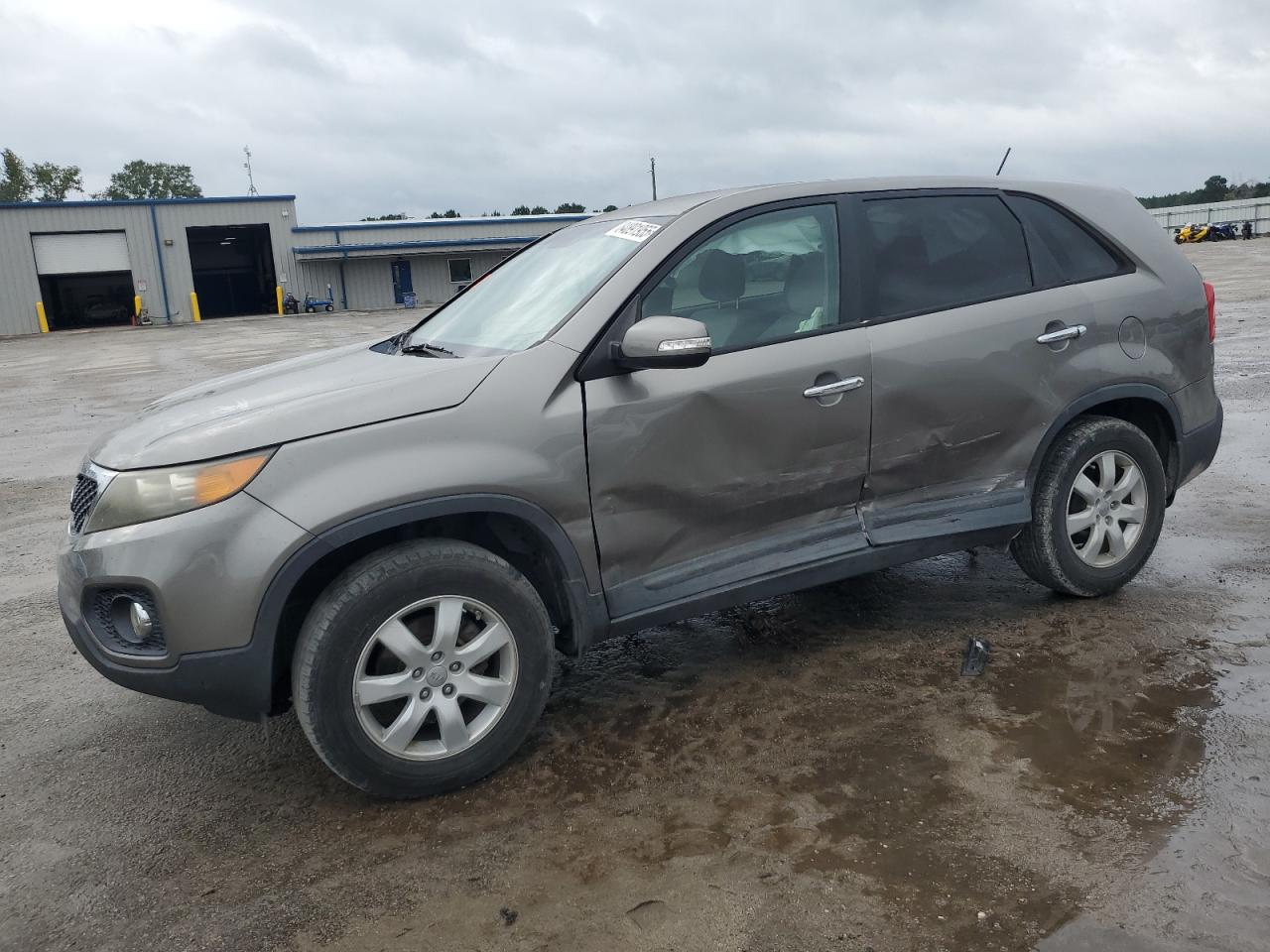 KIA SORENTO LX 2013