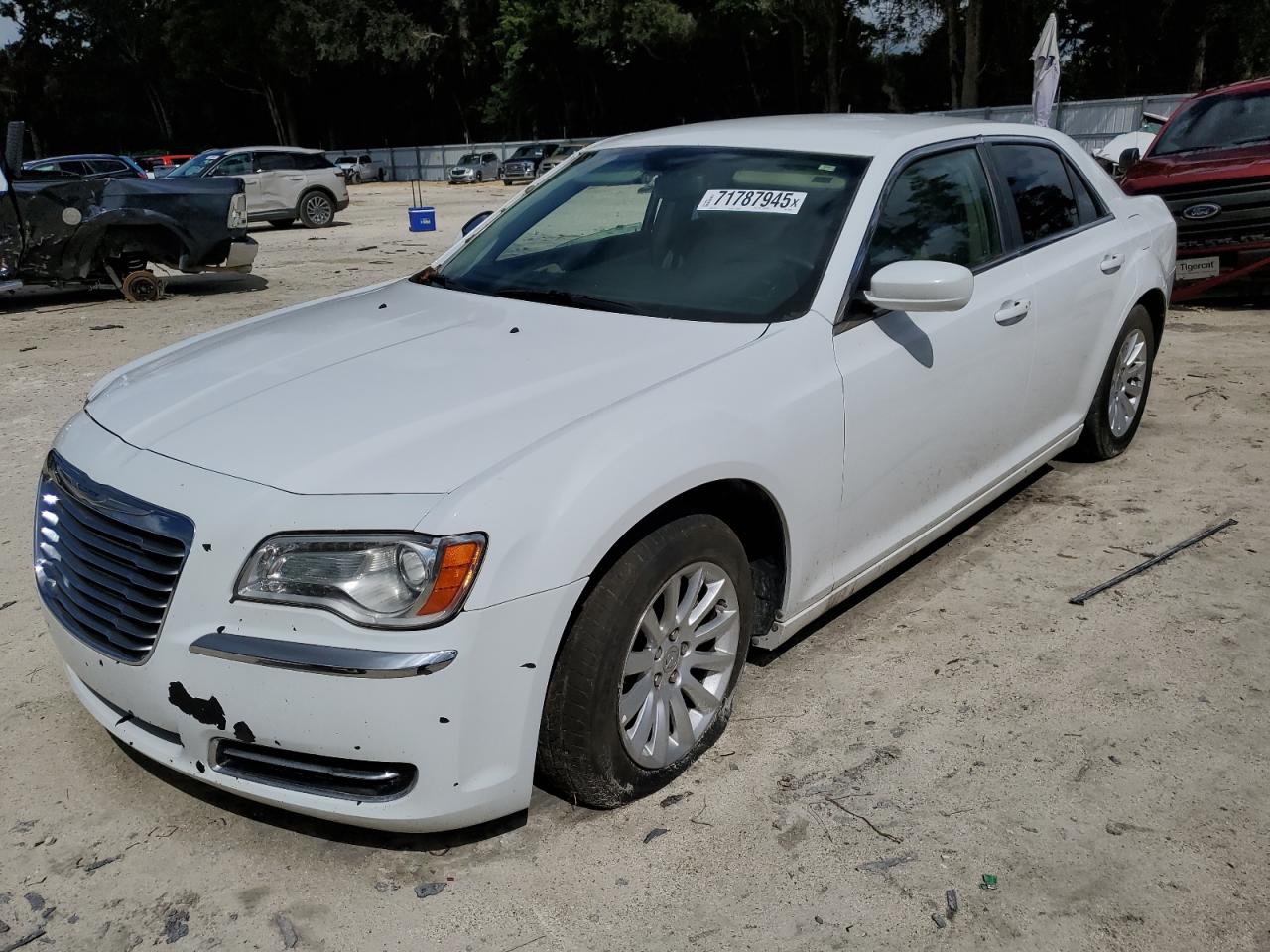 CHRYSLER 300 2014