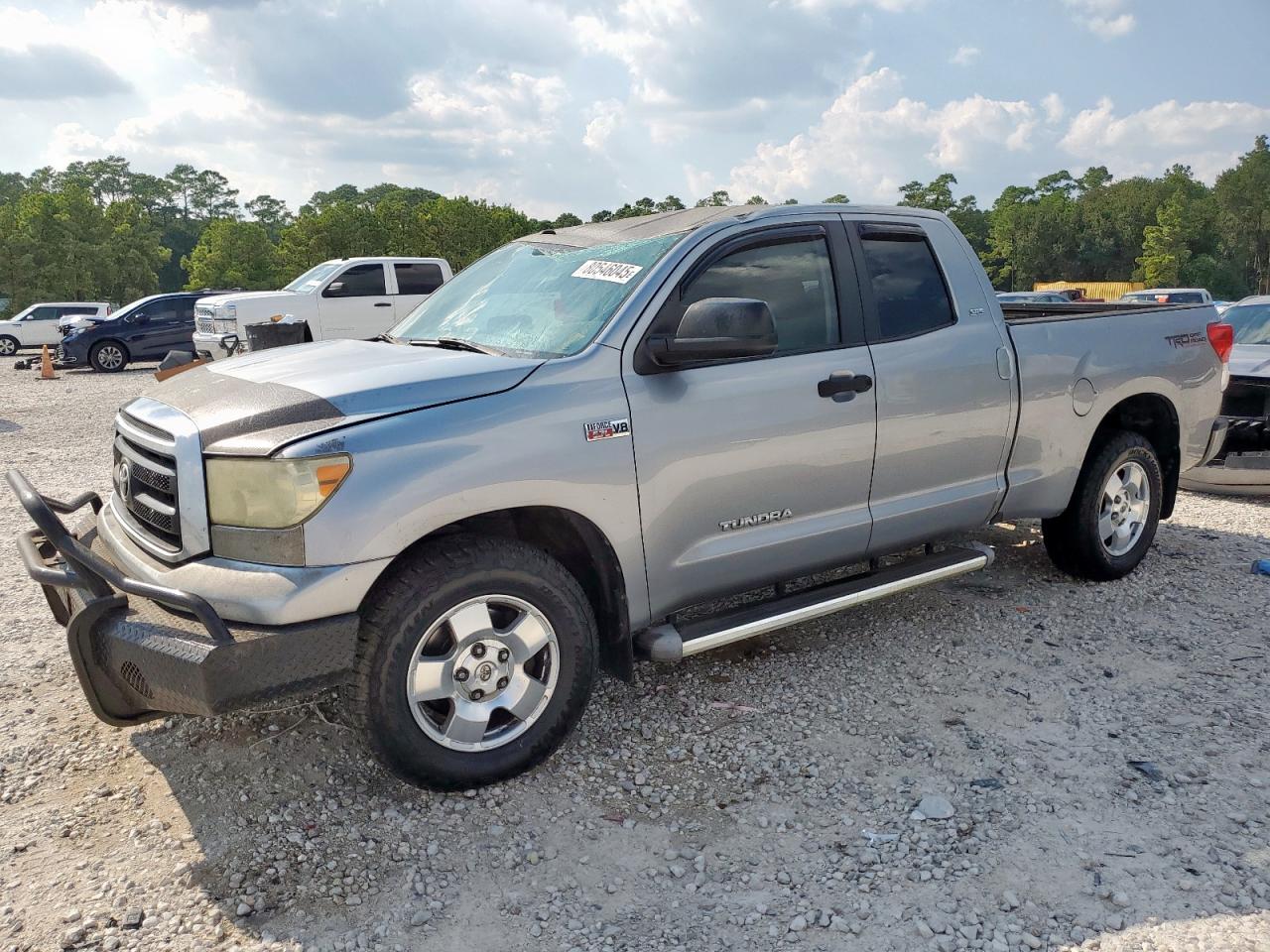TOYOTA TUNDRA DOU 2010