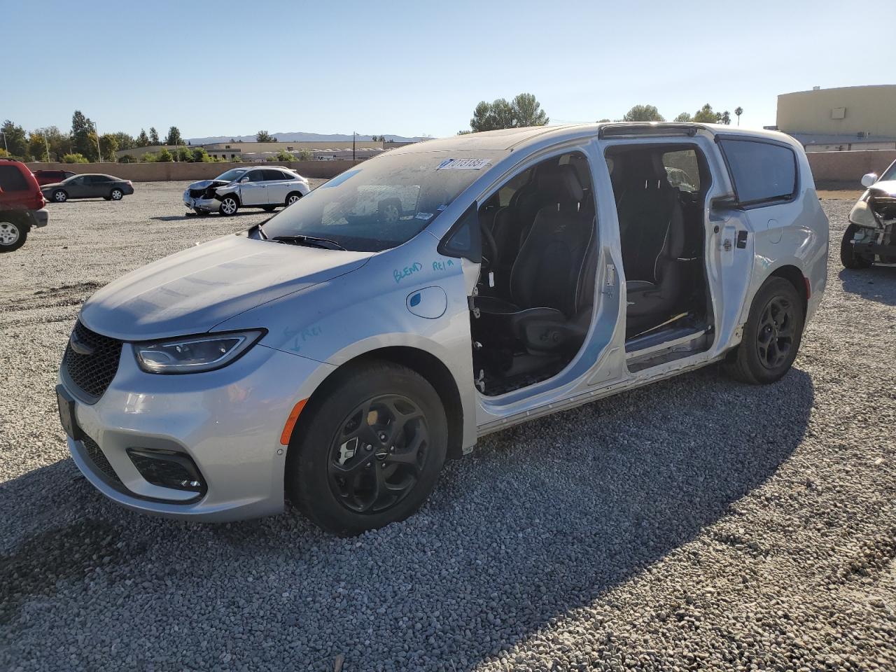 CHRYSLER PACIFICA HYBRID LIMITED 2023