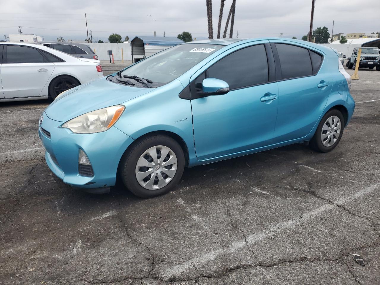 TOYOTA PRIUS C 2013