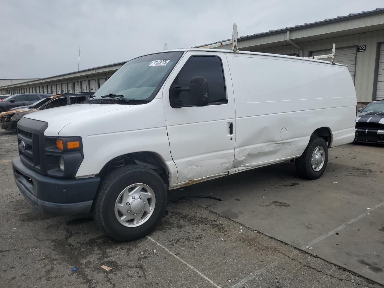 FORD ECONOLINE 2011