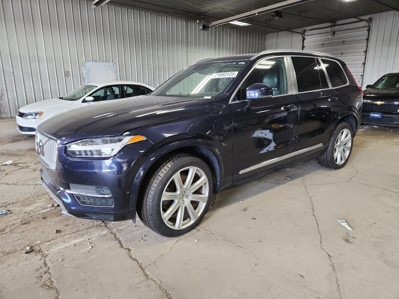 VOLVO XC90 T8 2017