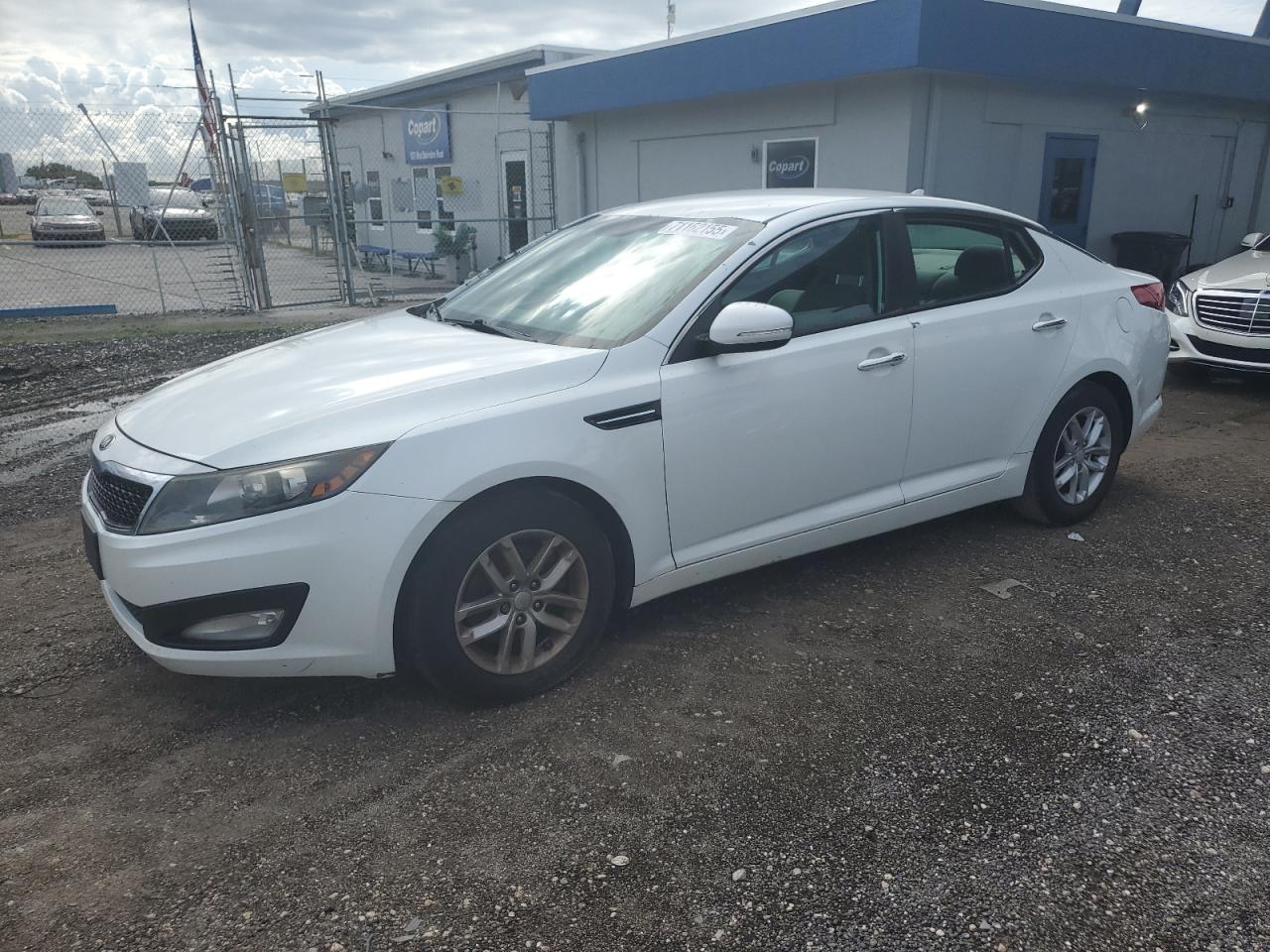 KIA OPTIMA LX 2013
