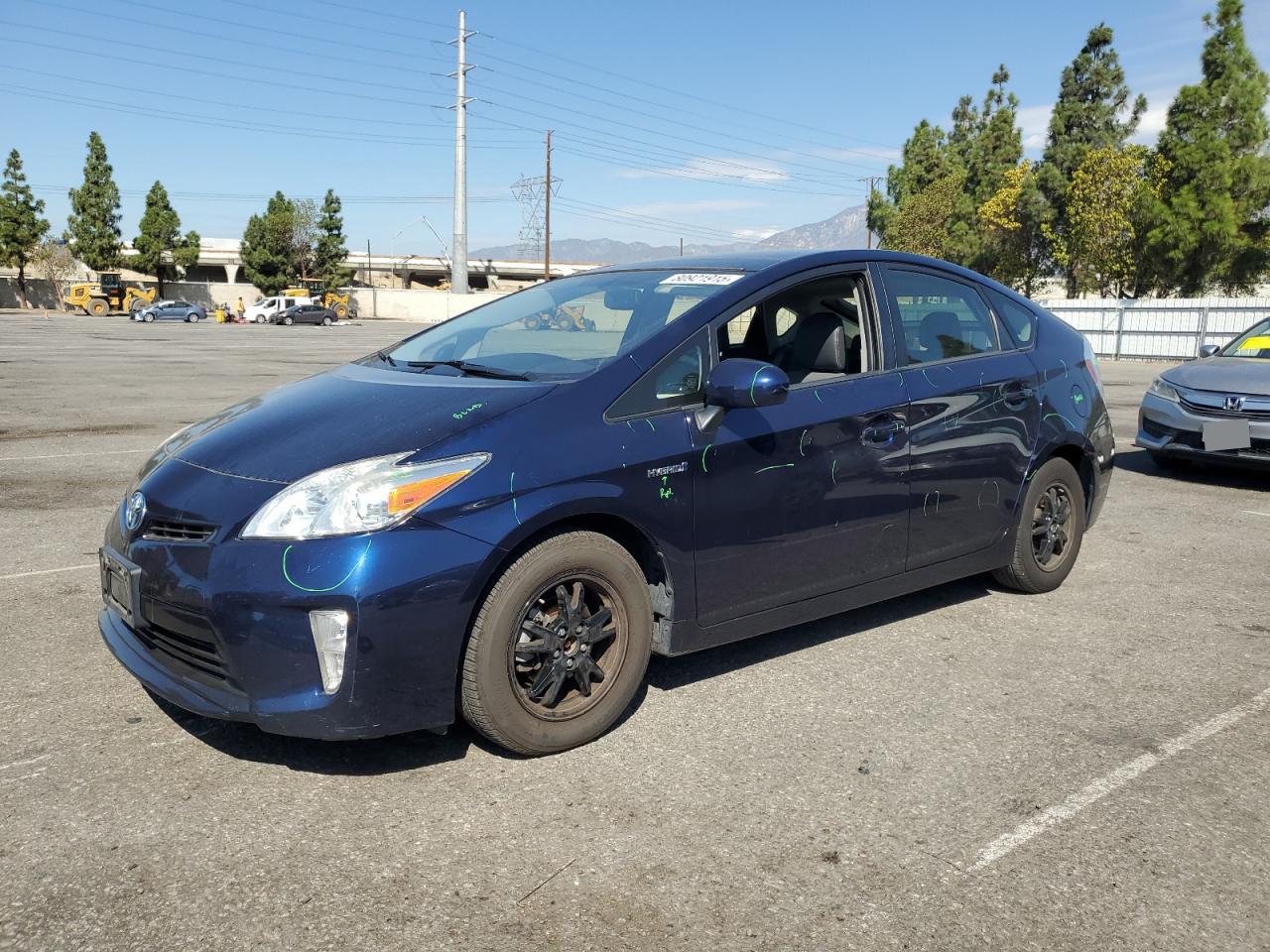 TOYOTA PRIUS 2014