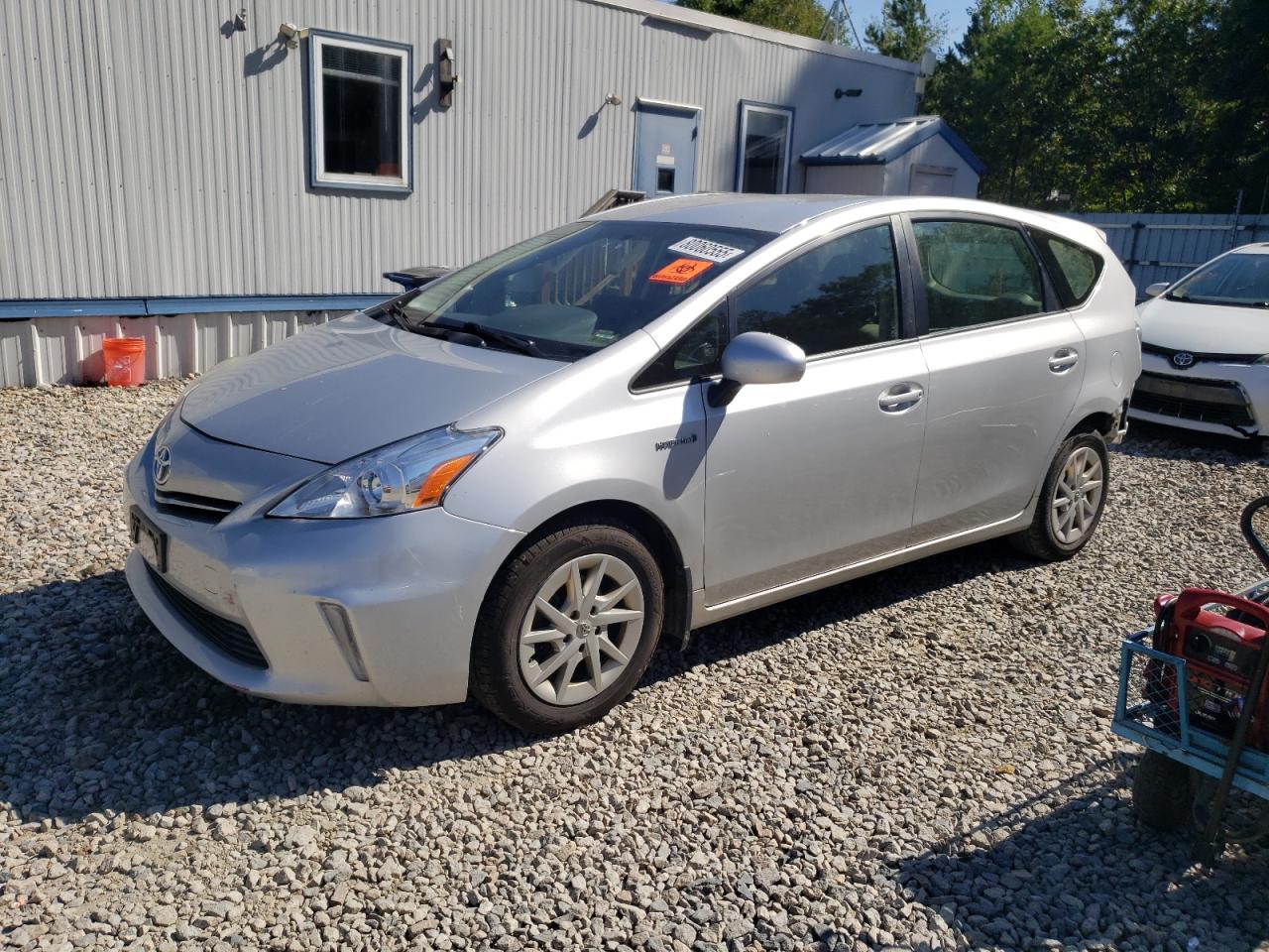 TOYOTA PRIUS V 2014