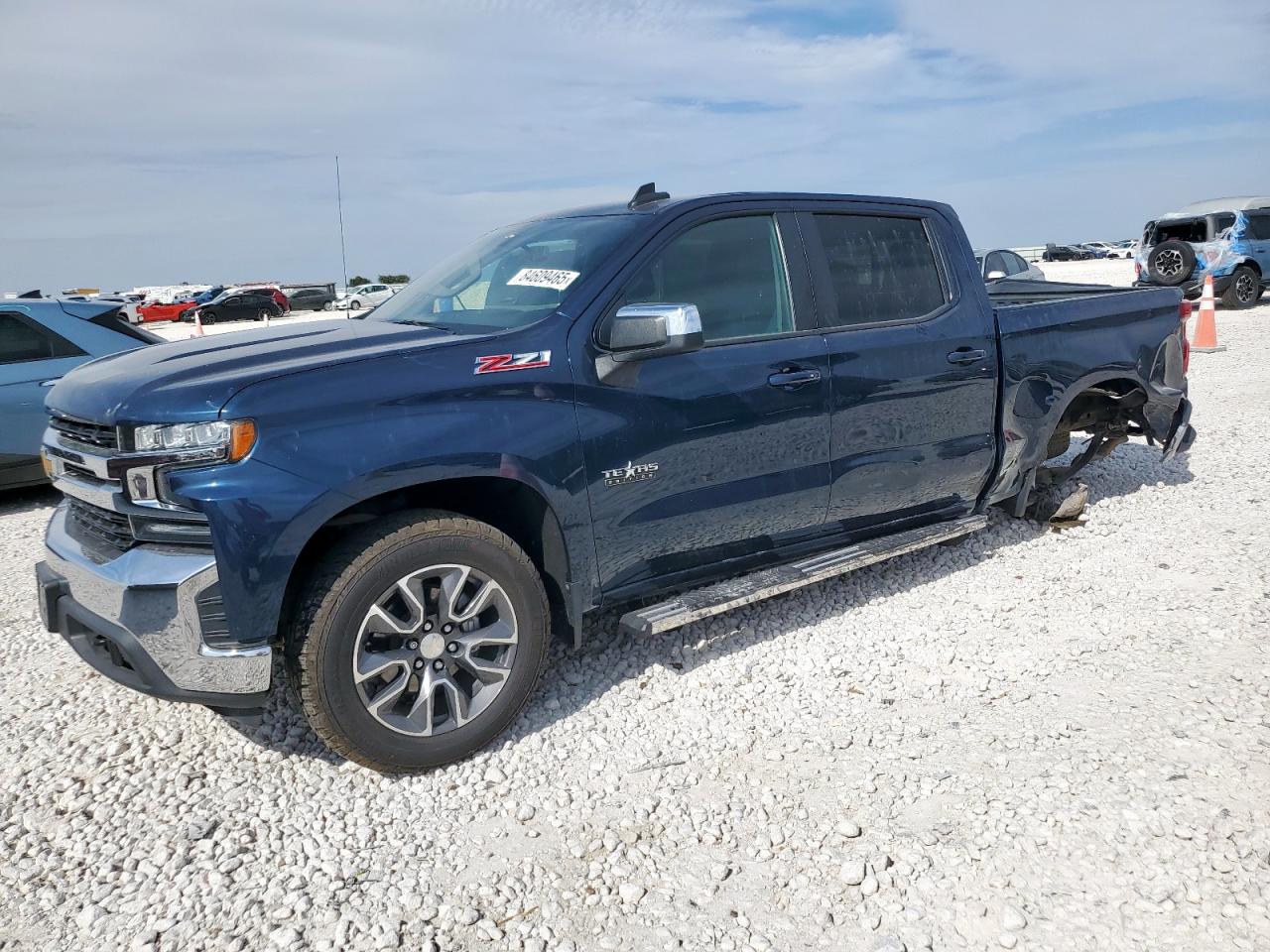 CHEVROLET SILVERADO 2021