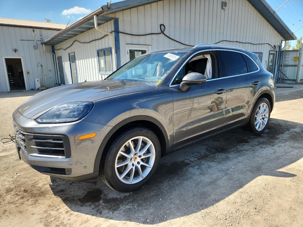 PORSCHE CAYENNE 2025