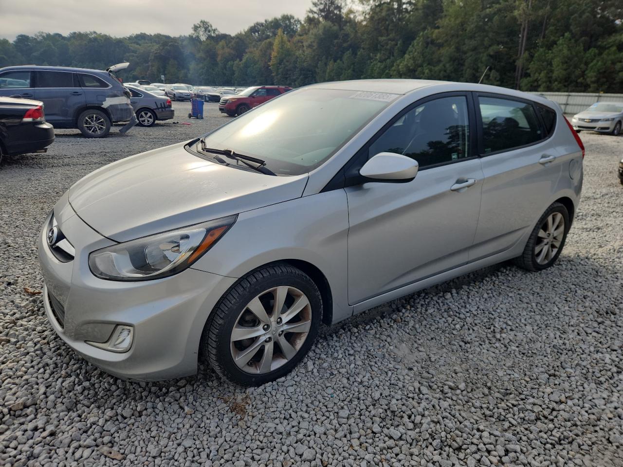 HYUNDAI ACCENT GLS 2012
