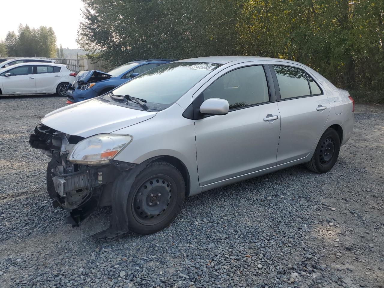 TOYOTA YARIS 2012