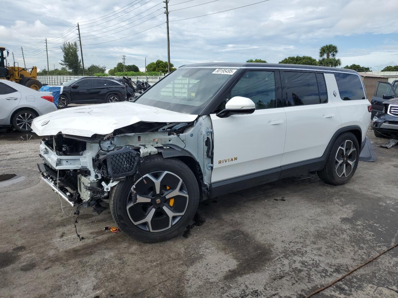 RIVIAN R1S ADVENT 2023