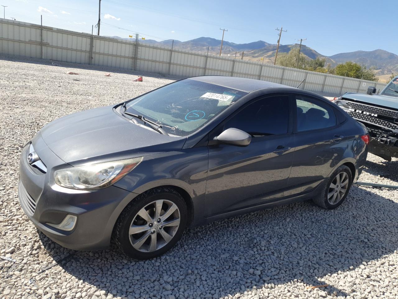 HYUNDAI ACCENT GLS 2012