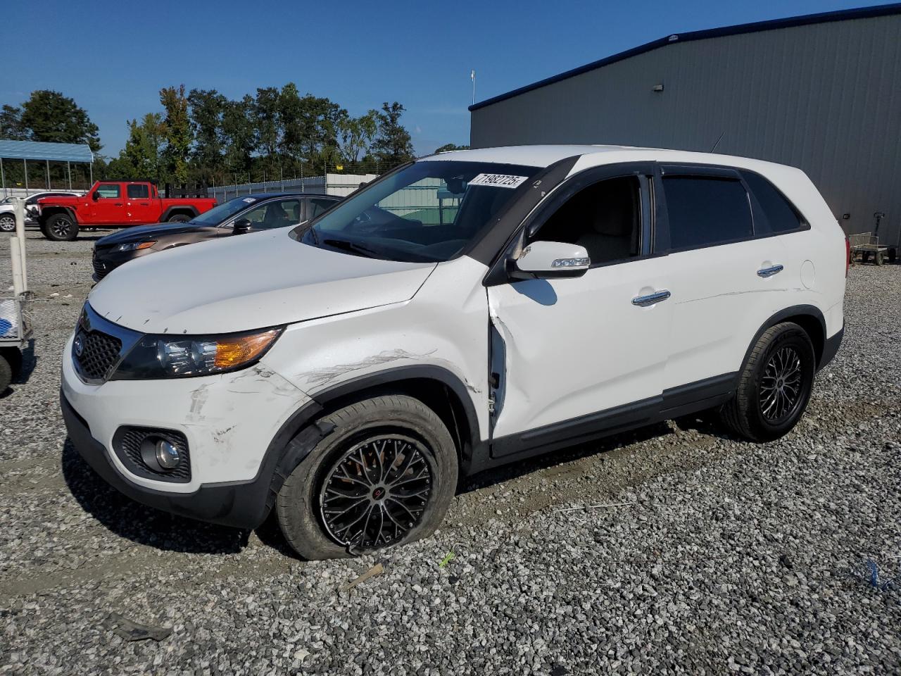 KIA SORENTO LX 2013