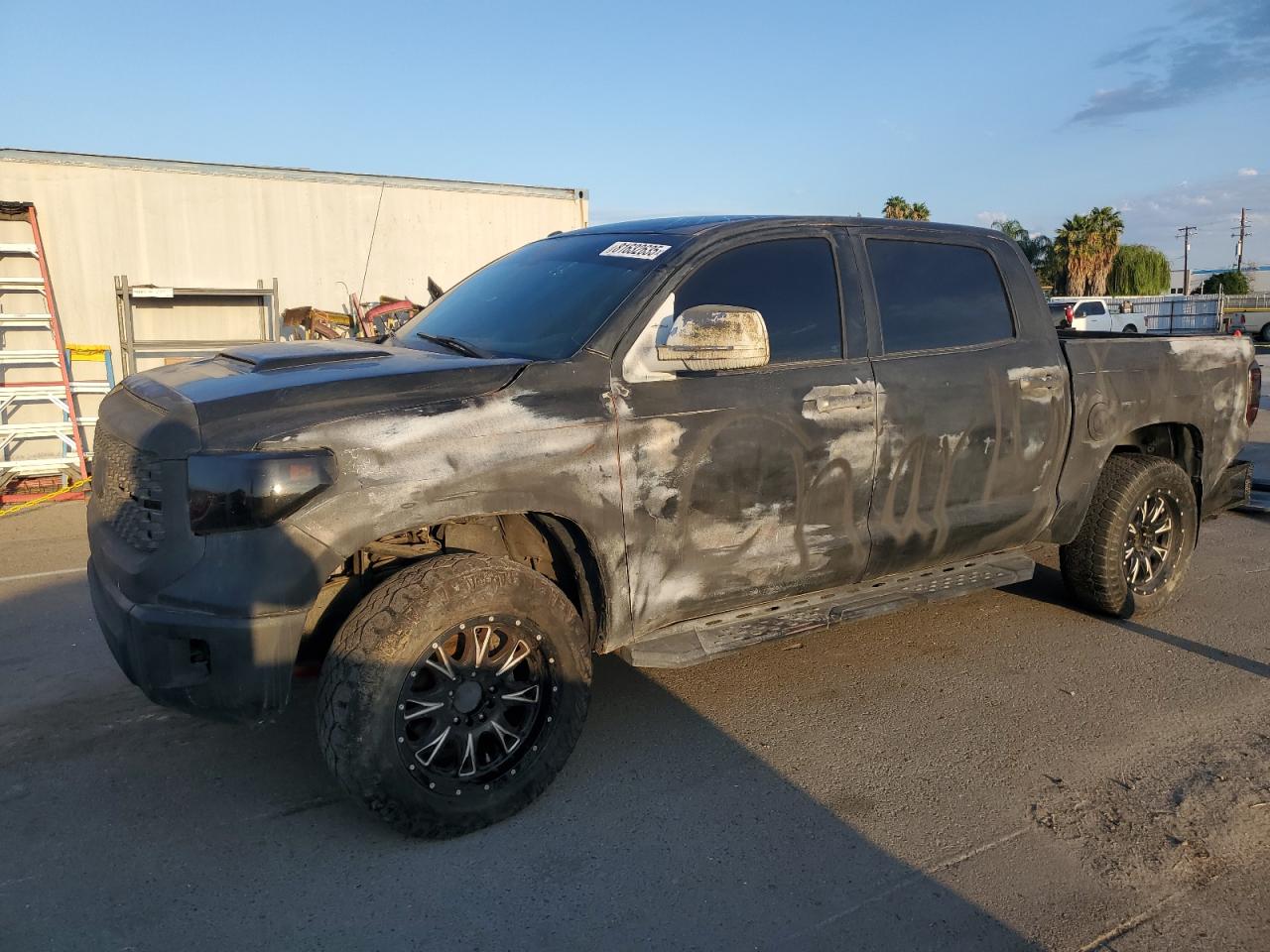 TOYOTA TUNDRA CRE 2018