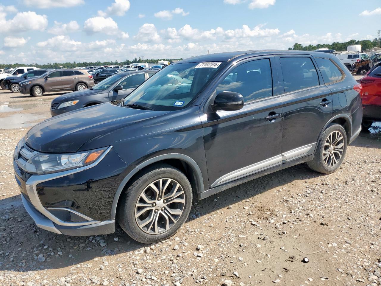 MITSUBISHI OUTLANDER 2016