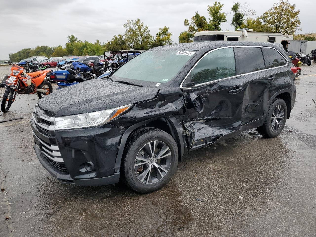 TOYOTA HIGHLANDER 2017