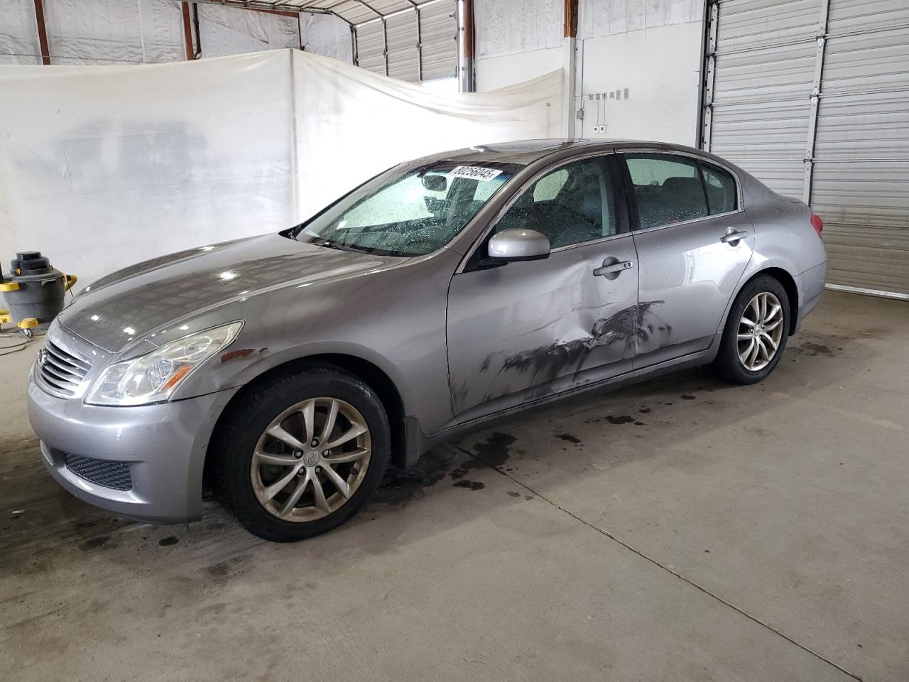 INFINITI G35 2008