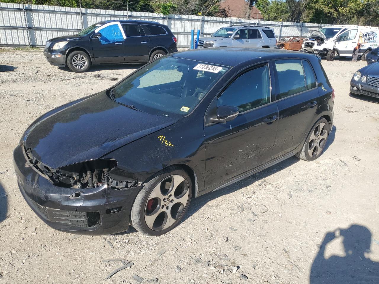 VOLKSWAGEN GTI 2012
