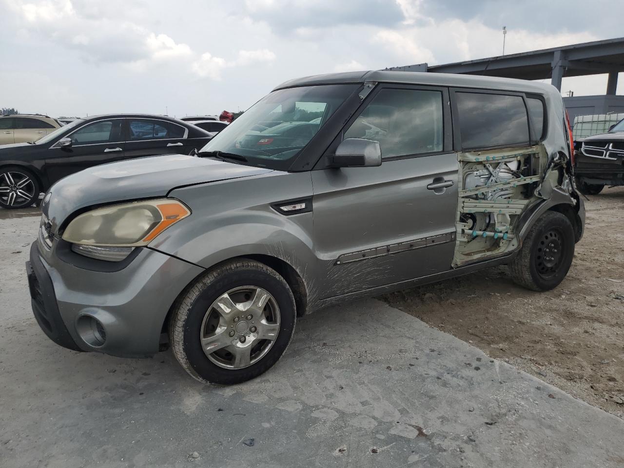 KIA SOUL 2013