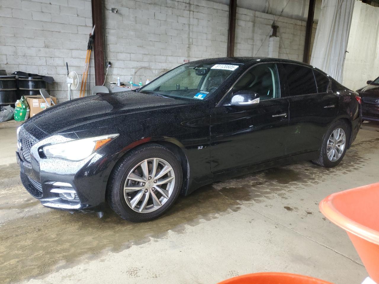 INFINITI Q50 BASE 2015