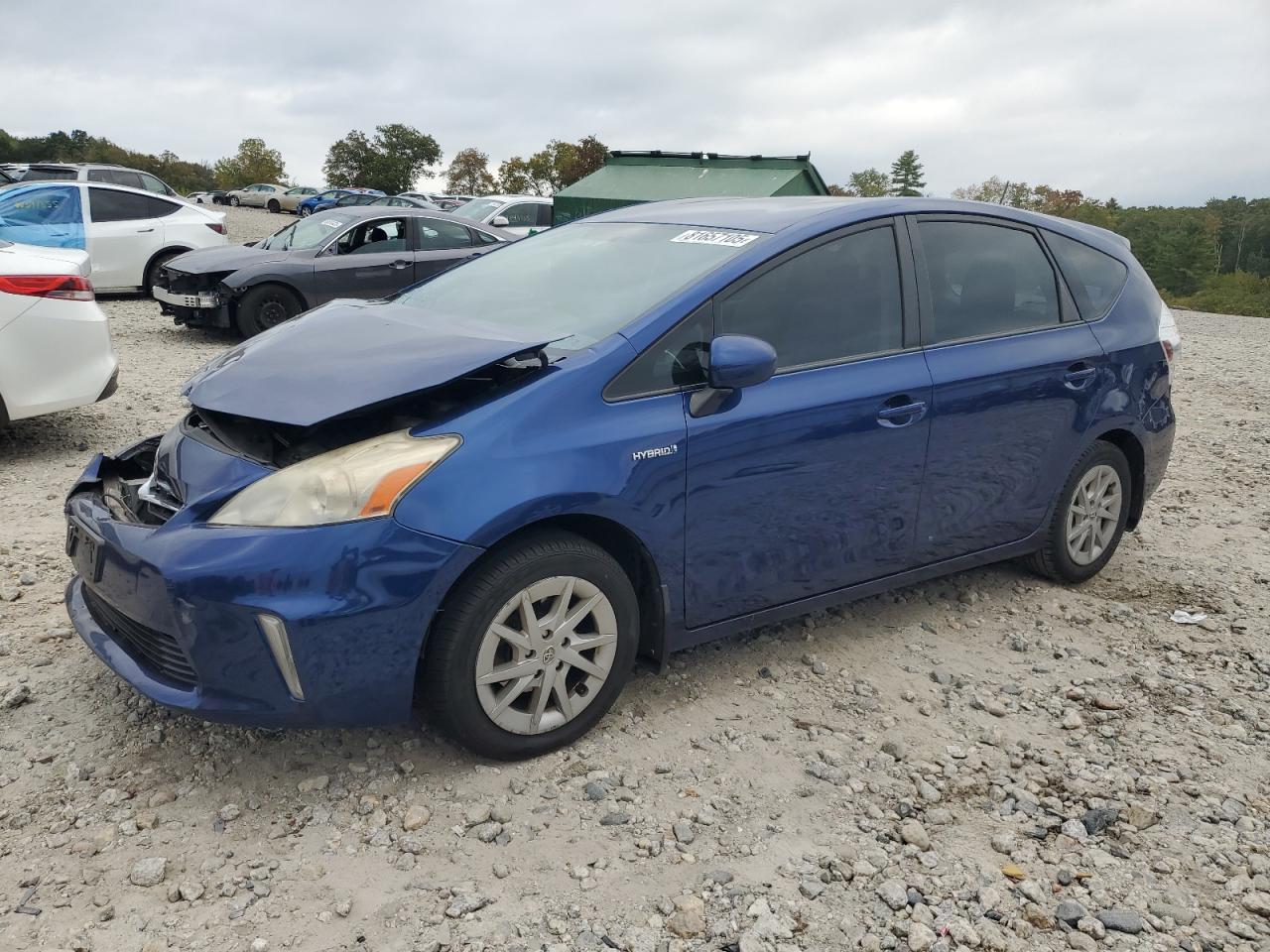 TOYOTA PRIUS V 2012