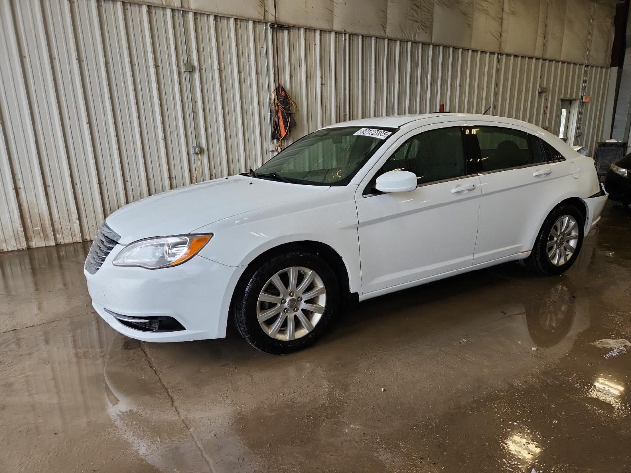 CHRYSLER 200 TOURIN 2013