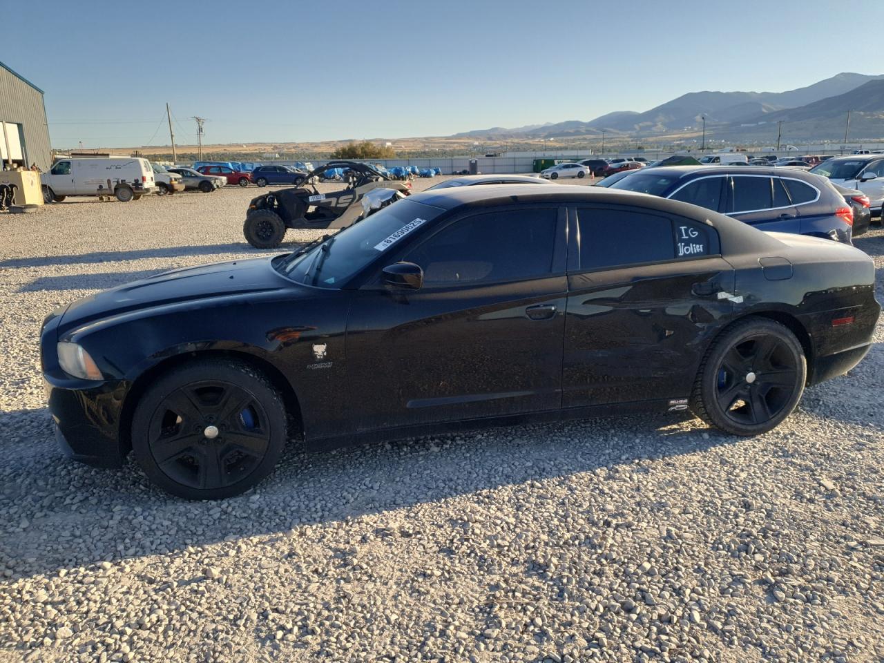 DODGE CHARGER R/ 2011