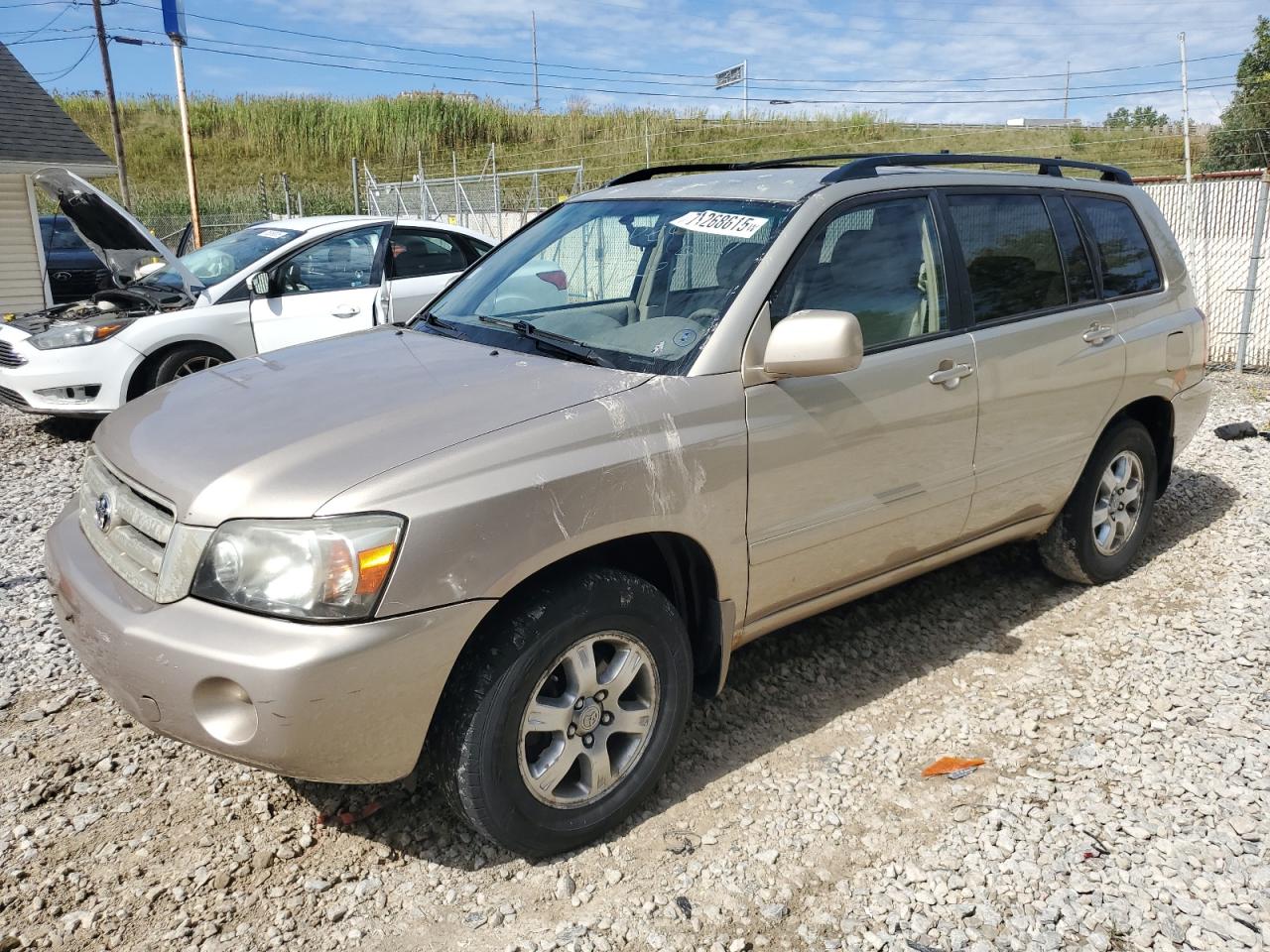 TOYOTA HIGHLANDER 2005
