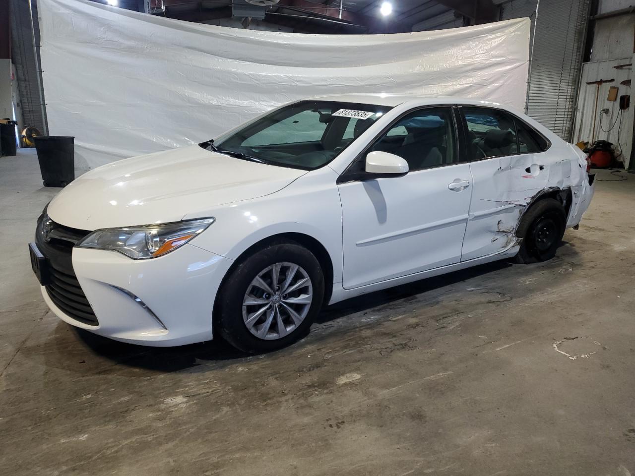 TOYOTA CAMRY 2016