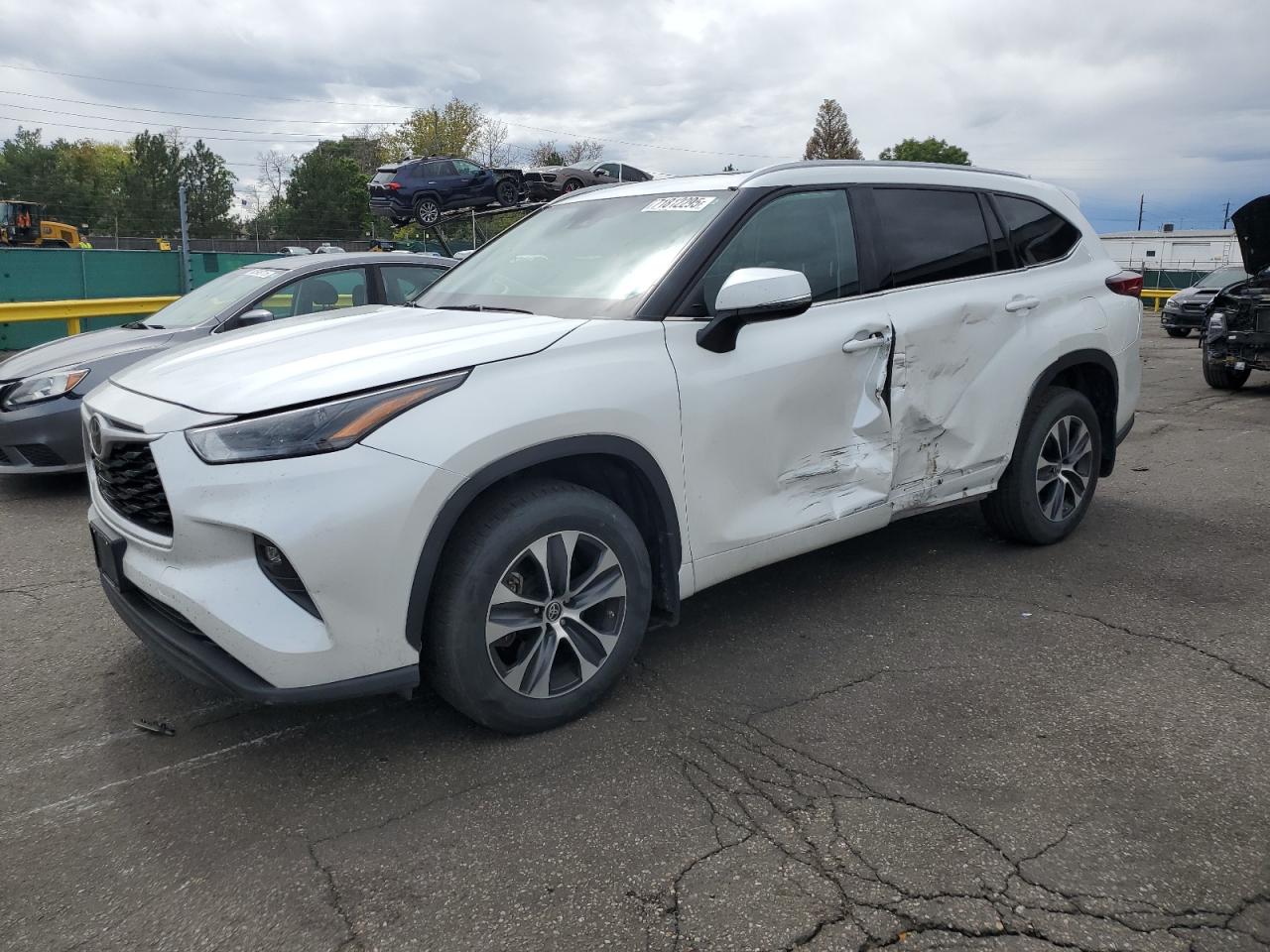 TOYOTA HIGHLANDER 2022
