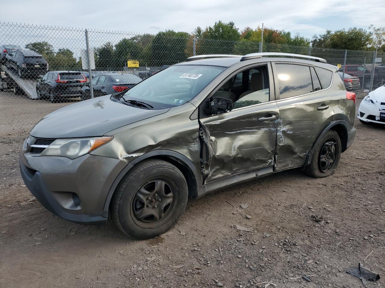 TOYOTA RAV4 LE 2013