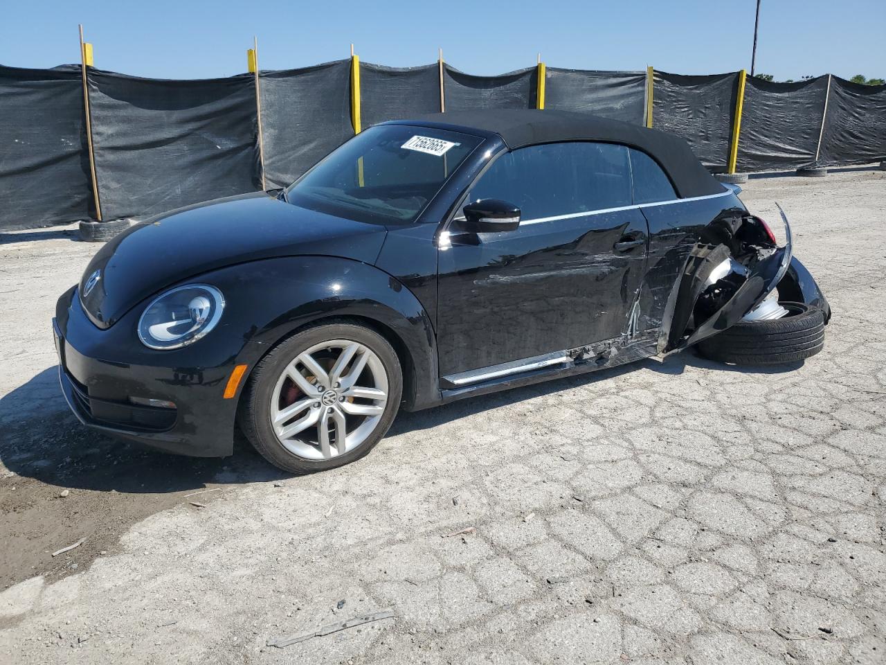 VOLKSWAGEN BEETLE S/SE 2016
