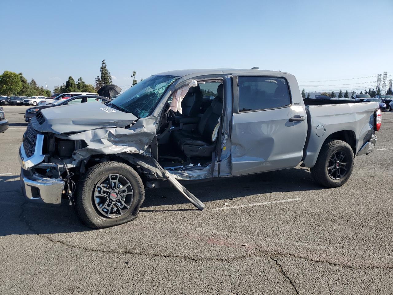 TOYOTA TUNDRA CRE 2020