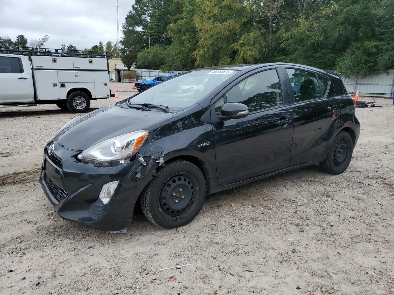 TOYOTA PRIUS C 2016