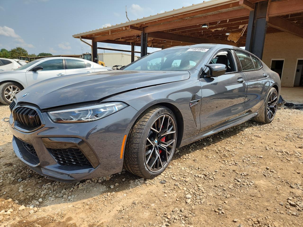 BMW M8 2022