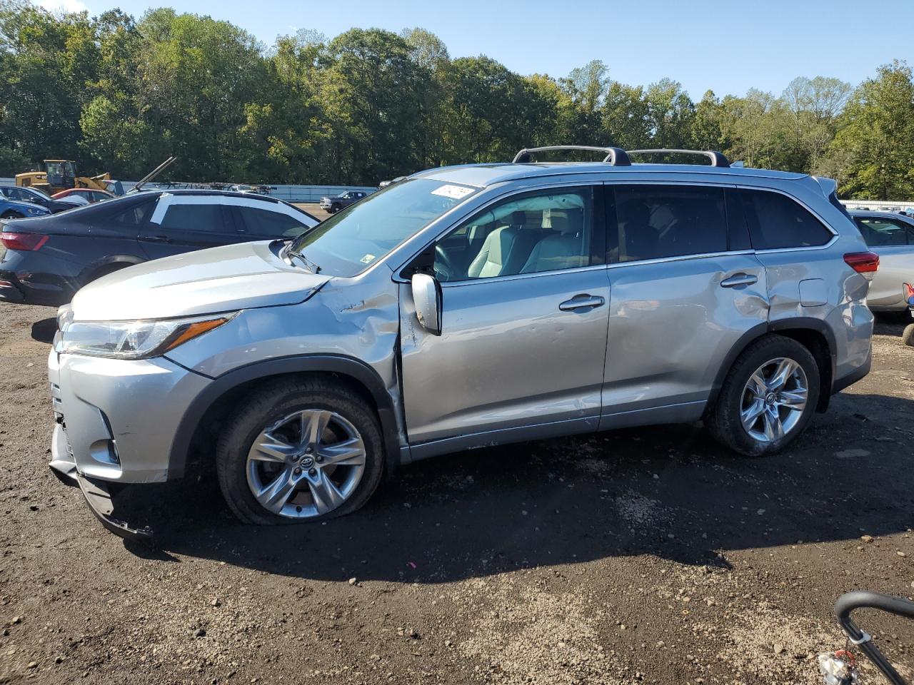 TOYOTA HIGHLANDER 2017