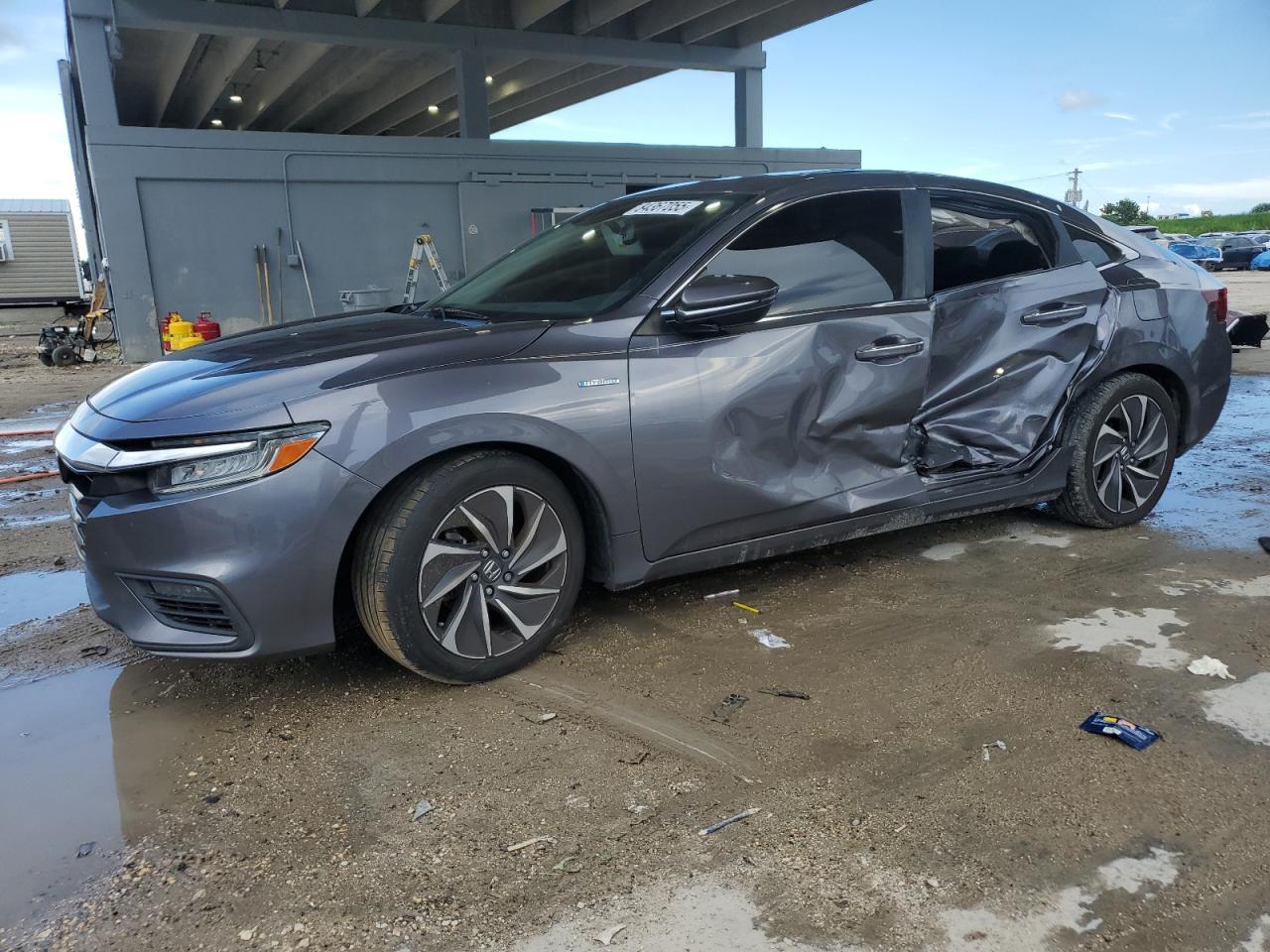 HONDA INSIGHT TOURING 2019