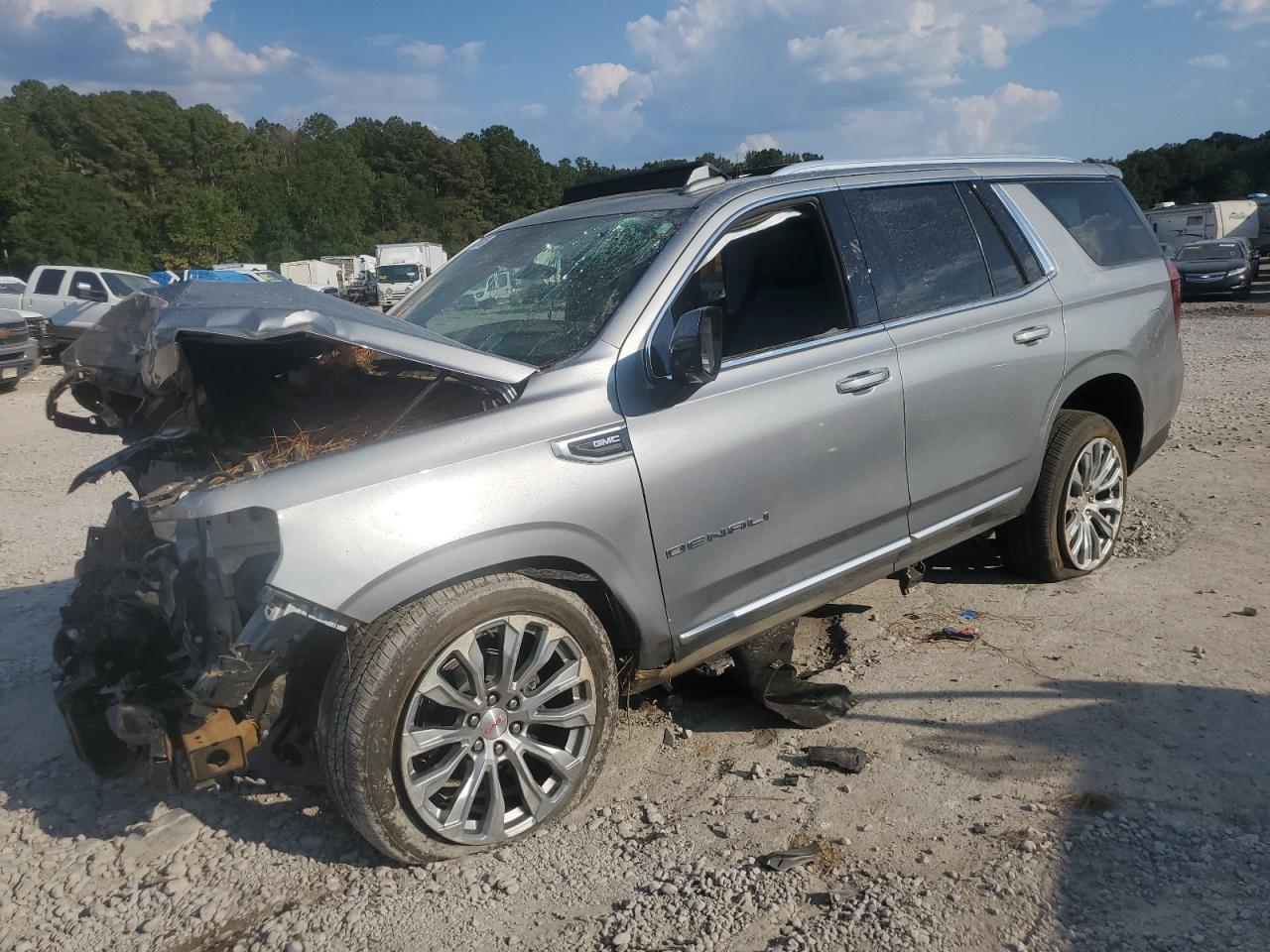 GMC YUKON DENALI 2024