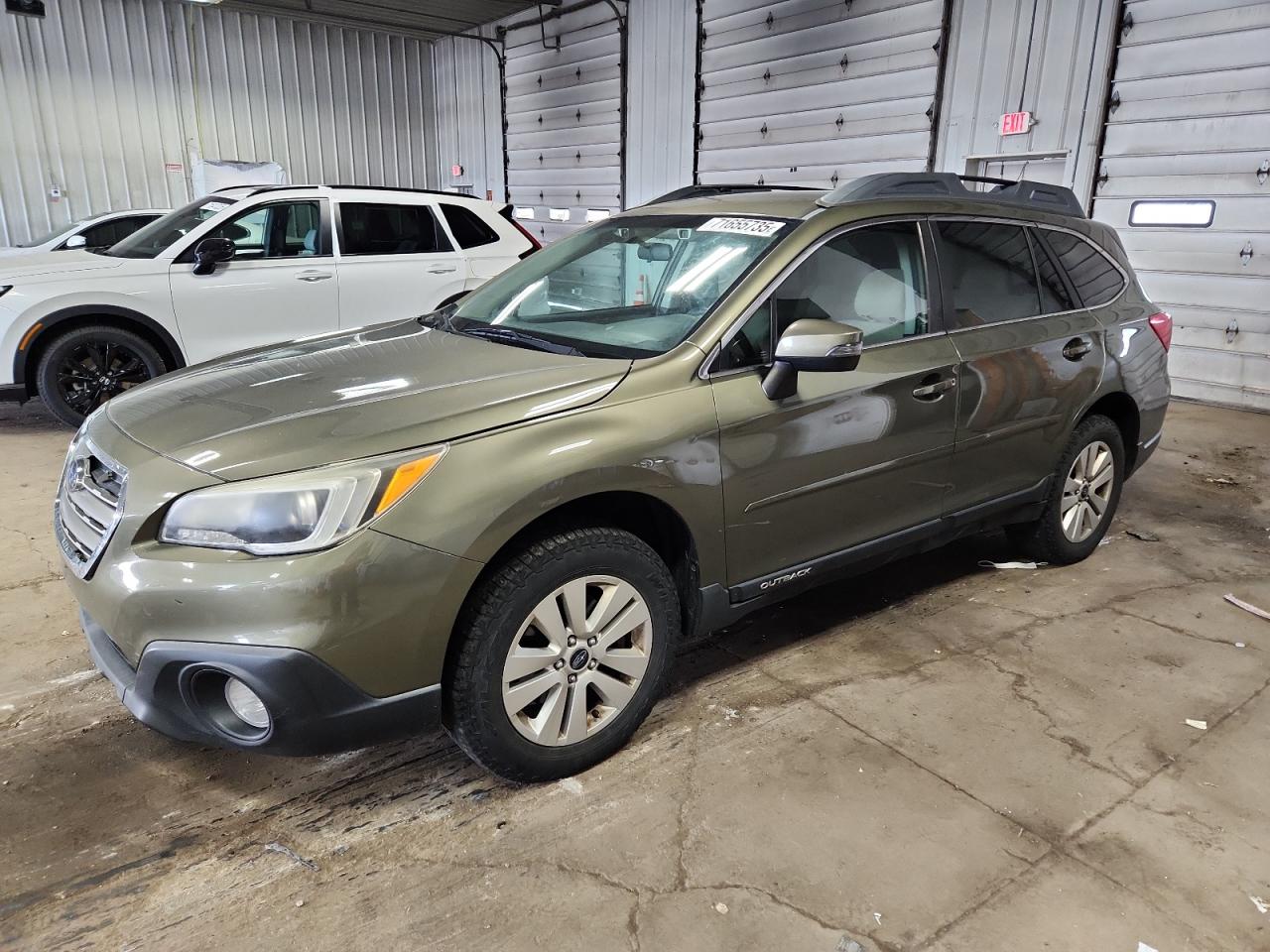 SUBARU OUTBACK 2. 2015