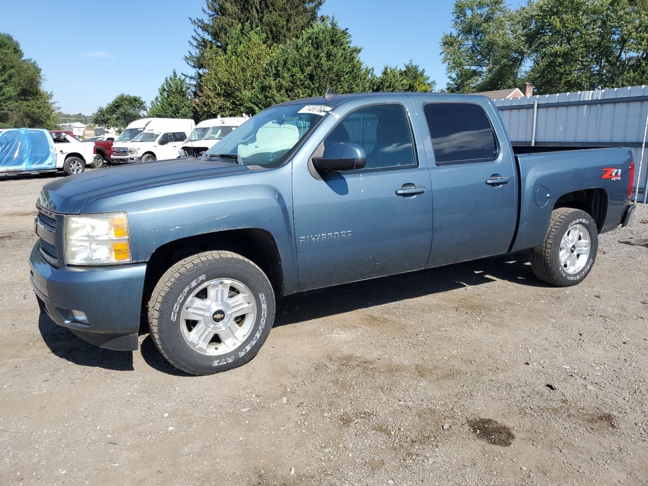 CHEVROLET SILVERADO 2011