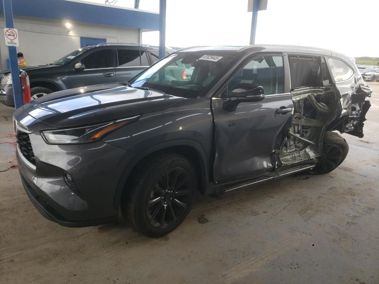 TOYOTA HIGHLANDER 2023