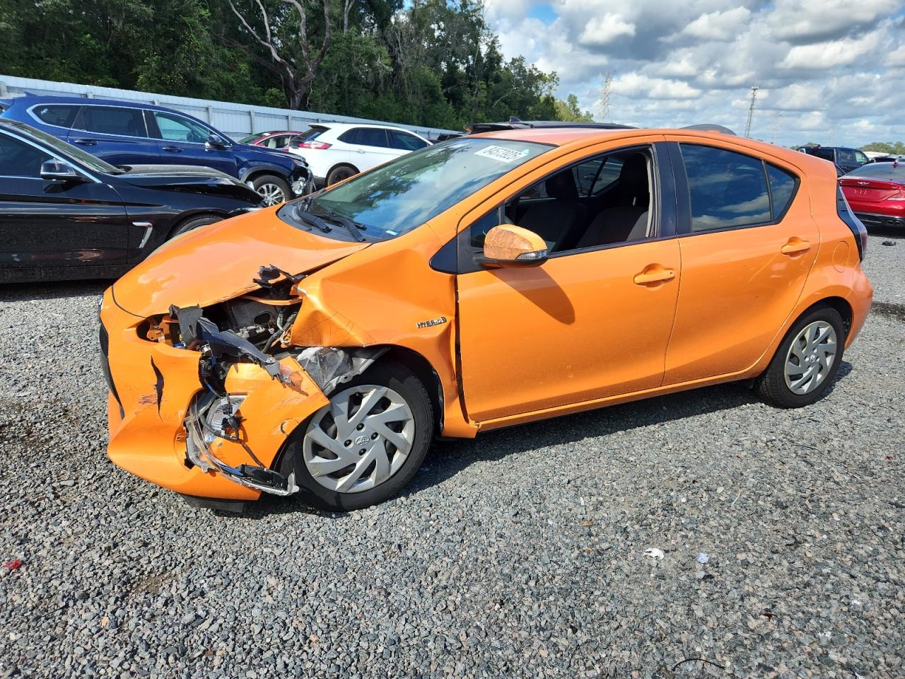 TOYOTA PRIUS C 2015