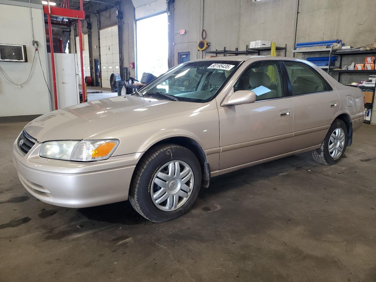 TOYOTA CAMRY 2001