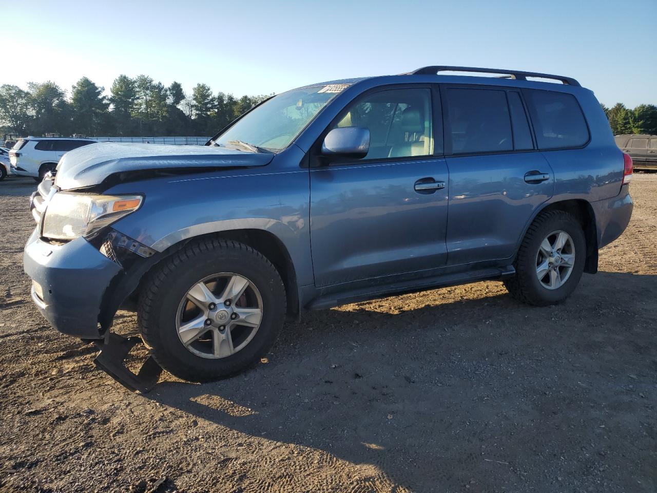 TOYOTA LAND CRUISER 2011