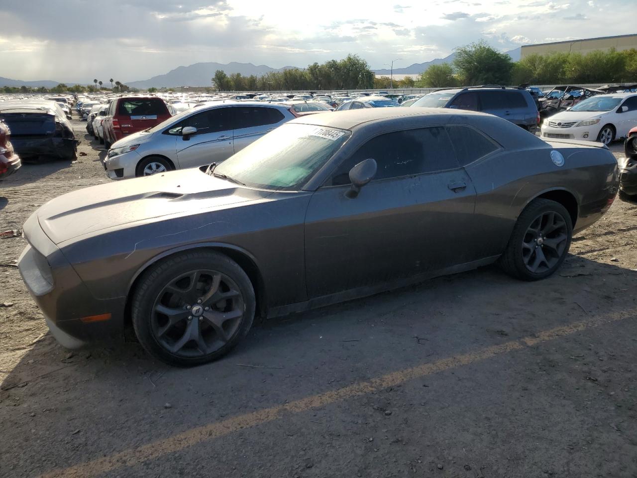 DODGE CHALLENGER 2013