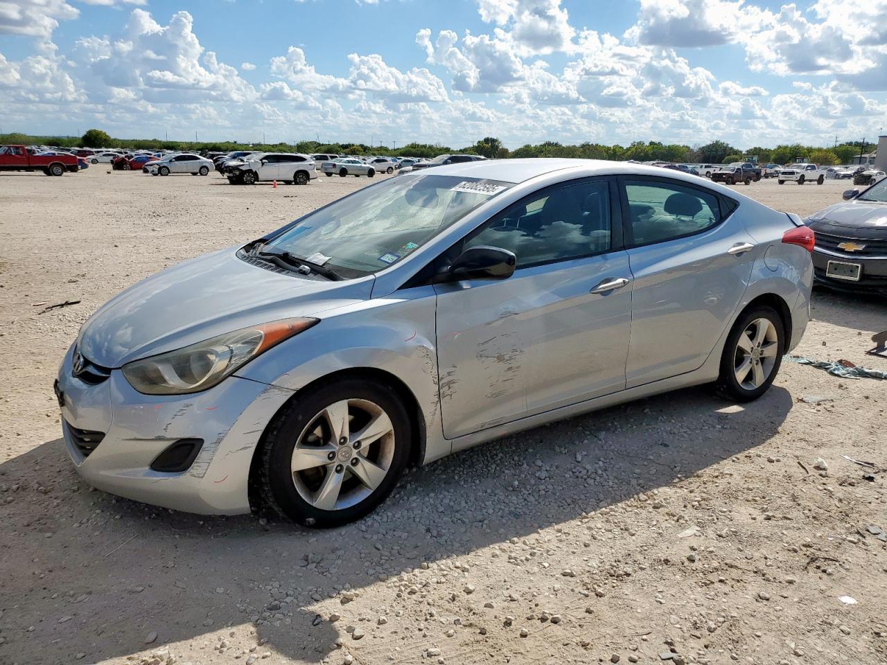 HYUNDAI ELANTRA GL 2013