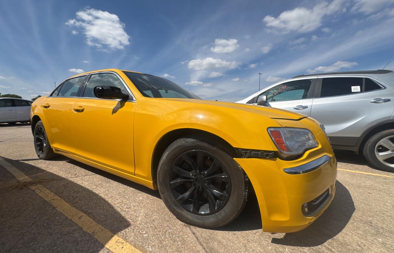 CHRYSLER 300 2013