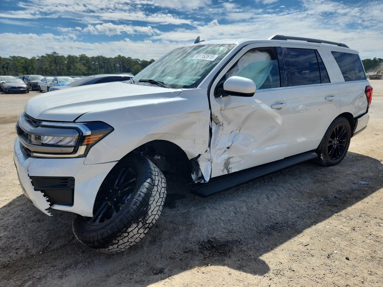 FORD EXPEDITION XLT 2024