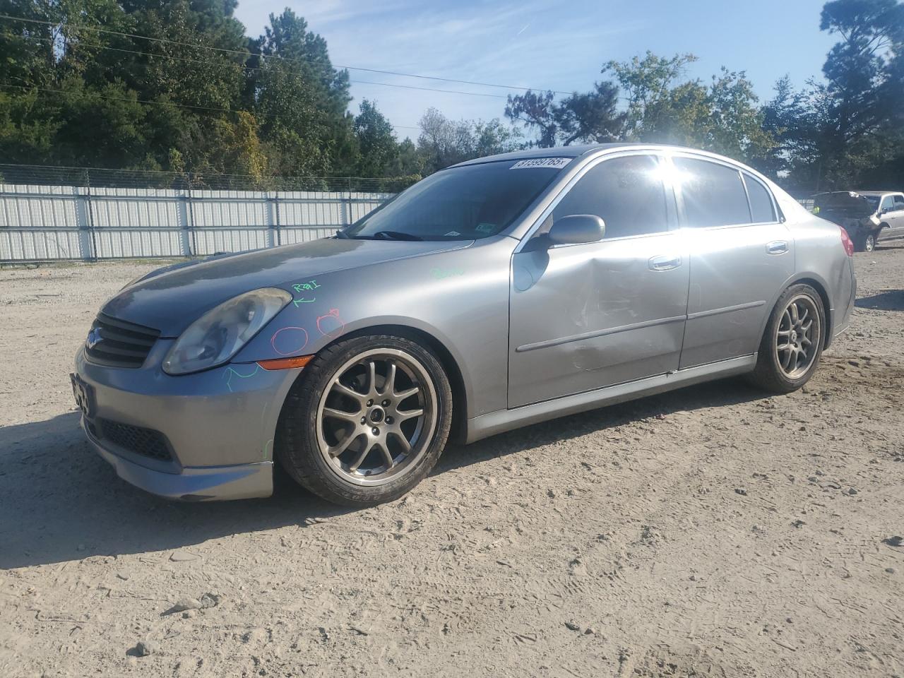 INFINITI G35 2005